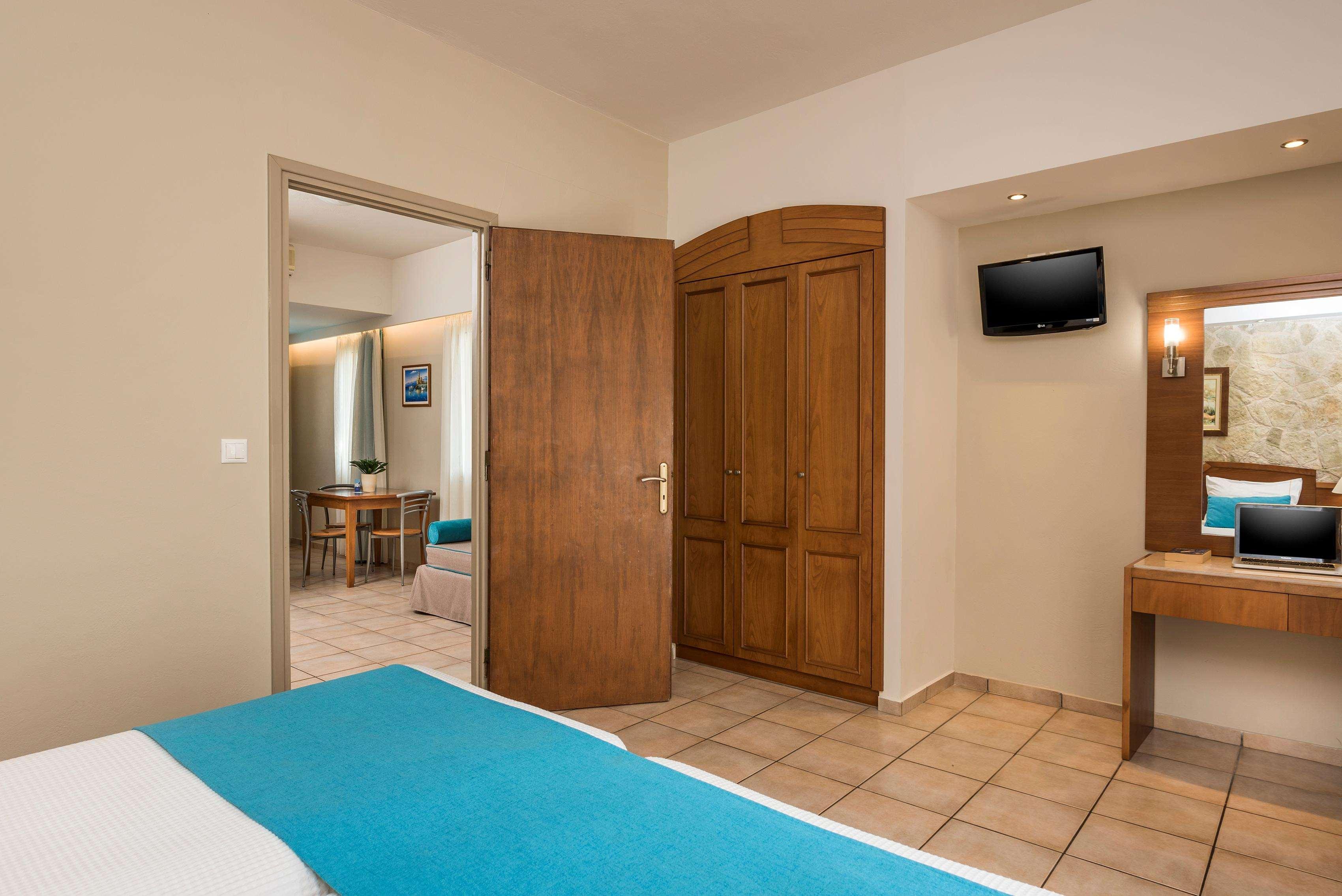 Elotis Suites (Adults Only) Agia Marina Eksteriør bilde