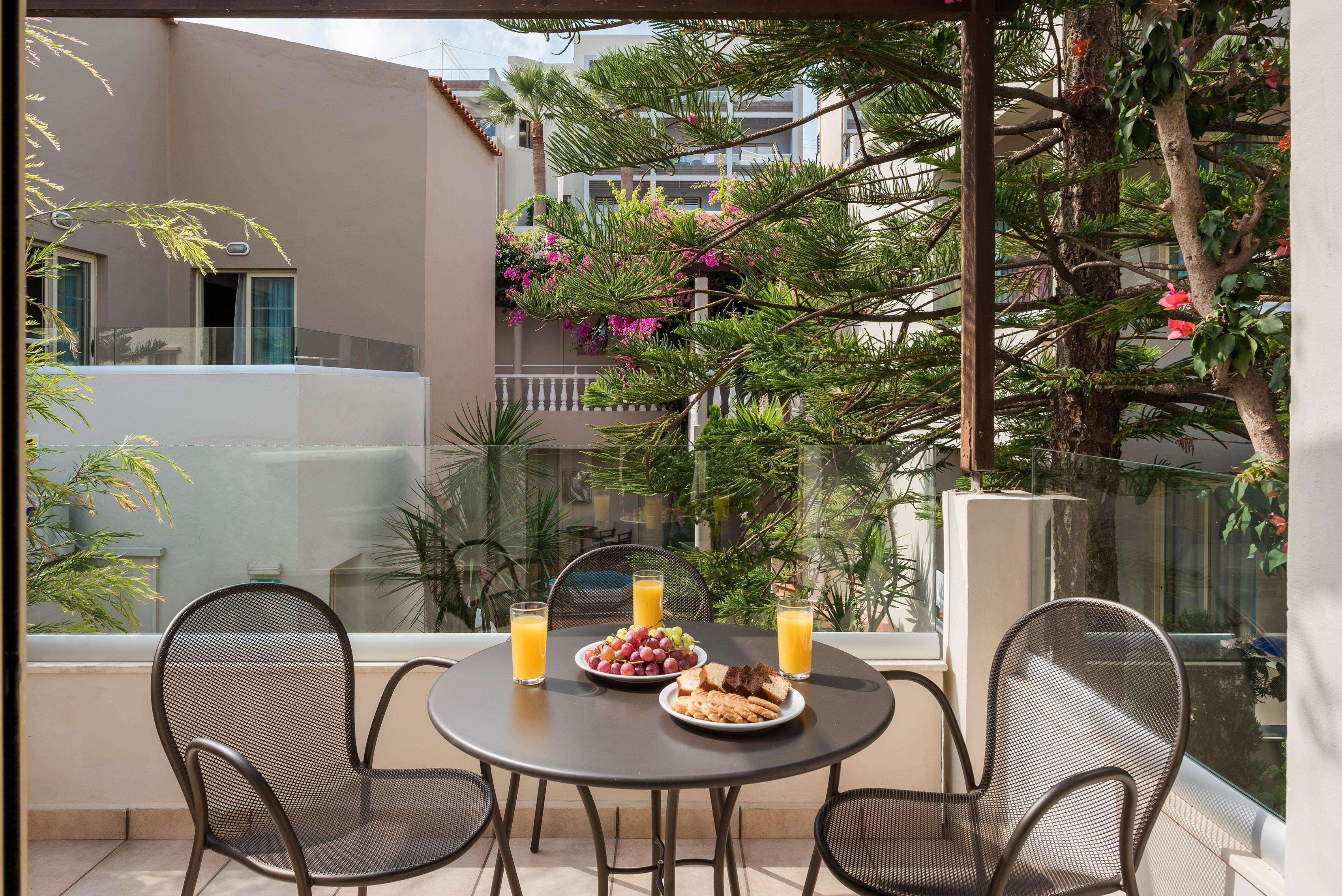 Elotis Suites (Adults Only) Agia Marina Eksteriør bilde
